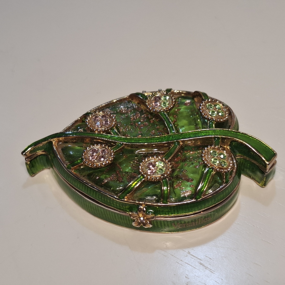 🌱Green Leaf Enamel Jeweled Rhinestone  Glass Trinket Box Versailles Vintage